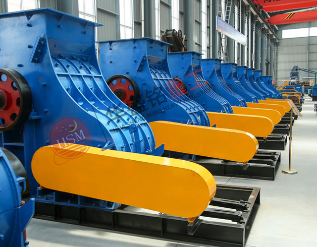 石灰雙級無篩底粉碎機如何避免堵塞問題？